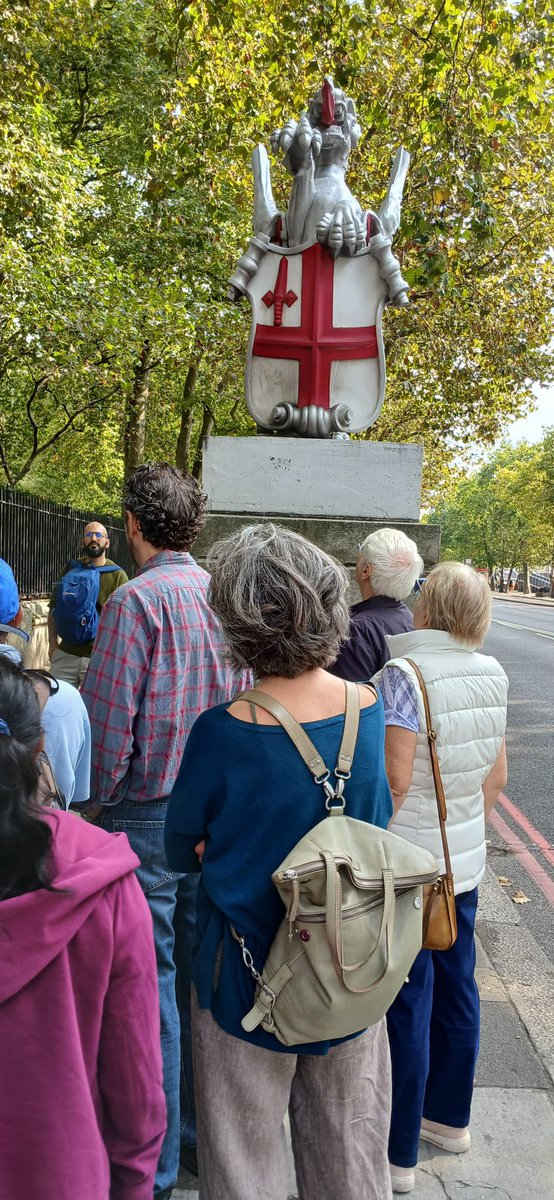 Muslimhistours's tweet image. Busy weekend! Day 1 completed of the @thecityofldn Muslim history tour as part of @openhouselondon. The diversity of Londoners have come out to discover the secrets Muslim gems! For more info about tour visit halaltourismbritain.com
#Muslimhistory #cityofLondon