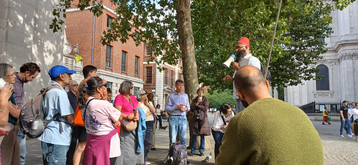 Muslimhistours's tweet image. Busy weekend! Day 1 completed of the @thecityofldn Muslim history tour as part of @openhouselondon. The diversity of Londoners have come out to discover the secrets Muslim gems! For more info about tour visit halaltourismbritain.com
#Muslimhistory #cityofLondon