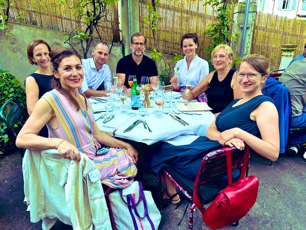 immuno_prague's tweet photo. Cheers to the first global collection of clinical and immunologic findings of patients with the IGLL1 B-cell deficiency. 

👉https://t.co/LeFX4ZvdIK

Thanks for your enthusiasm @PachlopnikL !!! 

Proudly co-authored by Czech PID team incl. us at @immuno_prague 🙏 https://t.co/z9o1qskVfz