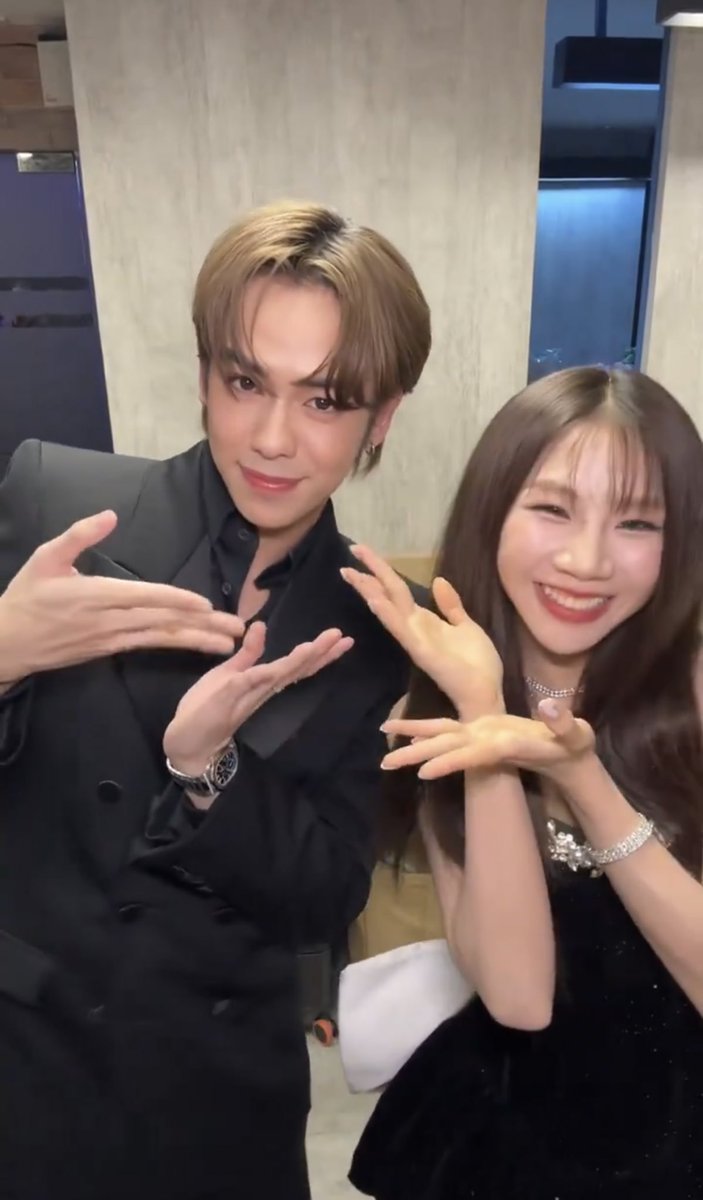 ankarinp's tweet image. ทนตกับ #สนทนาchallenge ของน้องอิงโกะก็คือ
3คน3สไตล์มากกก พี่เช่พี่คนโตมาในลุคคุณชายนิ่งๆเท่ๆ พี่เติร์ดพี่คนรองก็แสนอบอุ่น ส่วนนจกนี่เหมือนพี่ชายที่พร้อมจะซนไปกับน้องสาว

เอ็นดูมากกกก น้องอิงโกะเก่งงง ทนตเก่งง🥺🫳🏻