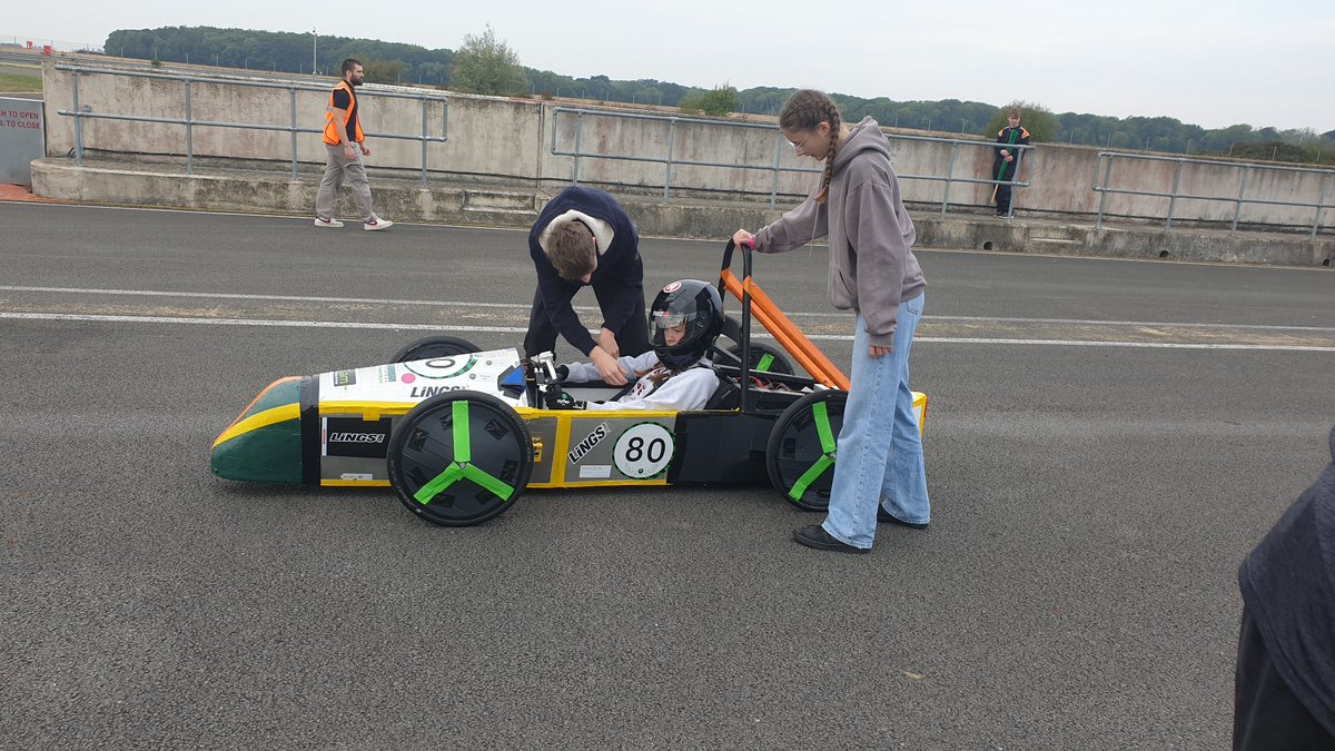 FramulaE tweet media