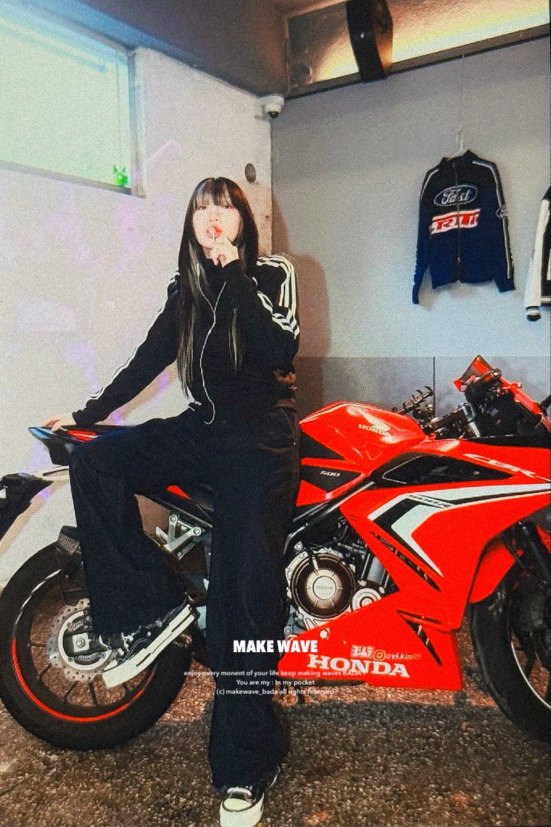 makewave_bada tweet picture