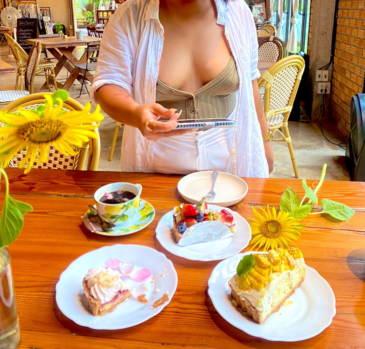 𝕊𝕌ℕ𝕄𝔼ℝ tweet media