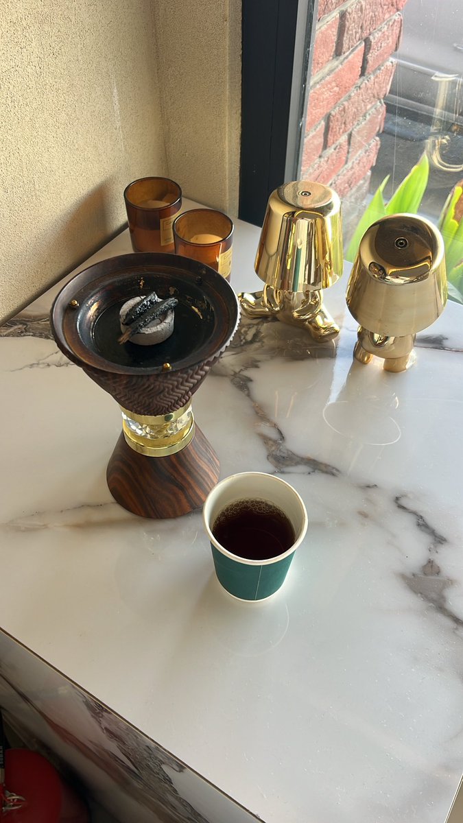 itr7al's tweet photo. “ ابايع عيونها .. و ابايـع المملكه 
المملكه موطني وعيونها موطني “ https://t.co/uctlOK7dhq