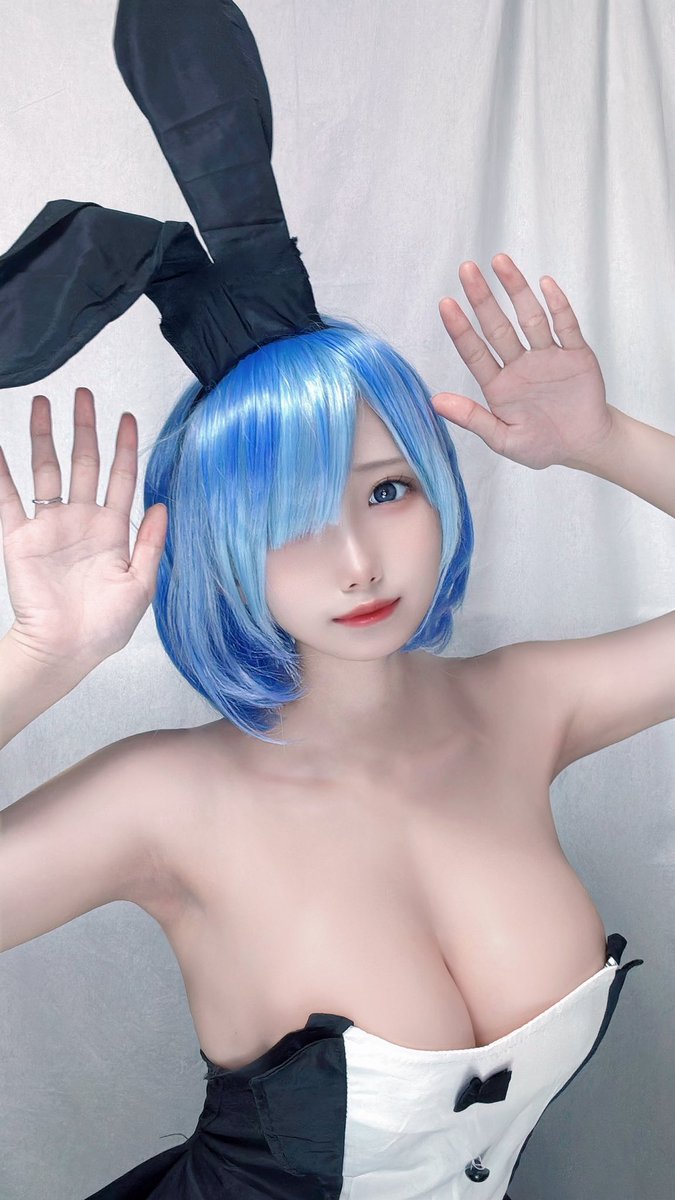 amatsu_pukupu's tweet photo. ♡Cosplay♡
Re:ゼロから始める異世界生活 / レム

バニー衣装です- ̗̀ ꪔ̤  ̖́- https://t.co/ON5SSb8UCK