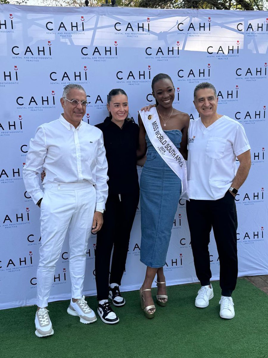 ShimieyM's tweet photo. Only few days left till the finale night 

This journey has been amazing 🙏

See y’all on the 5th of October in Sun City Superbowl or you can watch @SABC3 

To support me follow the link below 

https://t.co/4rJbHOx5Ap

#Ximiyeto4mwsa #missworldsouthafrica https://t.co/SoOANVNZa0