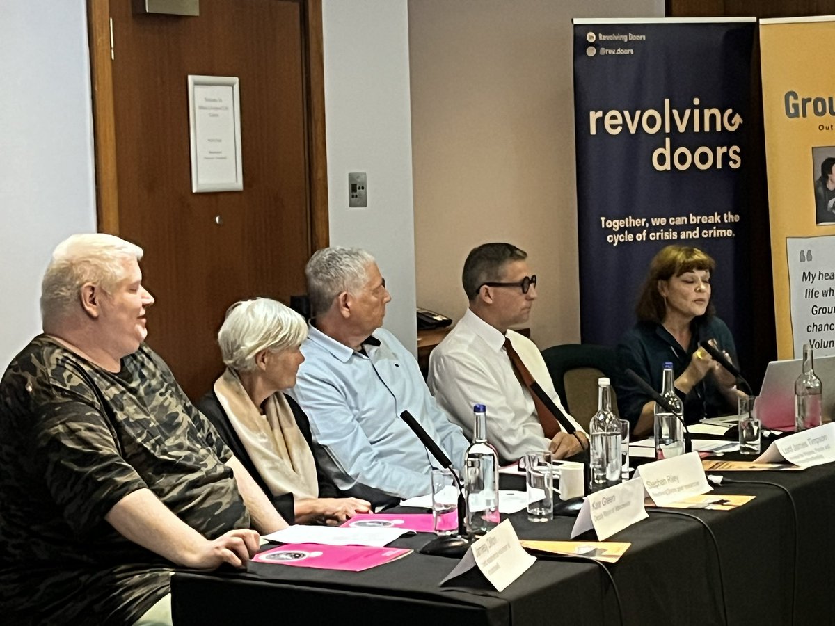 jen_jen_clark's tweet photo. Kick off Day 1 #Lab24 with @JamesTCobbler @ItsGroundswell @Humankind_UK @RevDoors on the Right to Participation in public policy. Involve people affected by an issue in creating policy solutions and services to get better outcomes. @AmnestyUK delighted to support the session. https://t.co/WlYVECdH5y