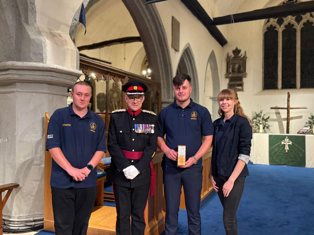 MOAC (@dofemedway) on Twitter photo 