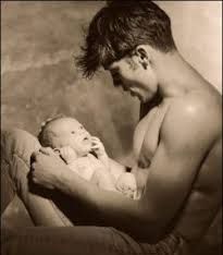 MindWisdomMoney's tweet photo. Since becoming a father my life changed forever.

Here are 20 unspoken rules for being an amazing dad: https://t.co/329MqLF8Bp
