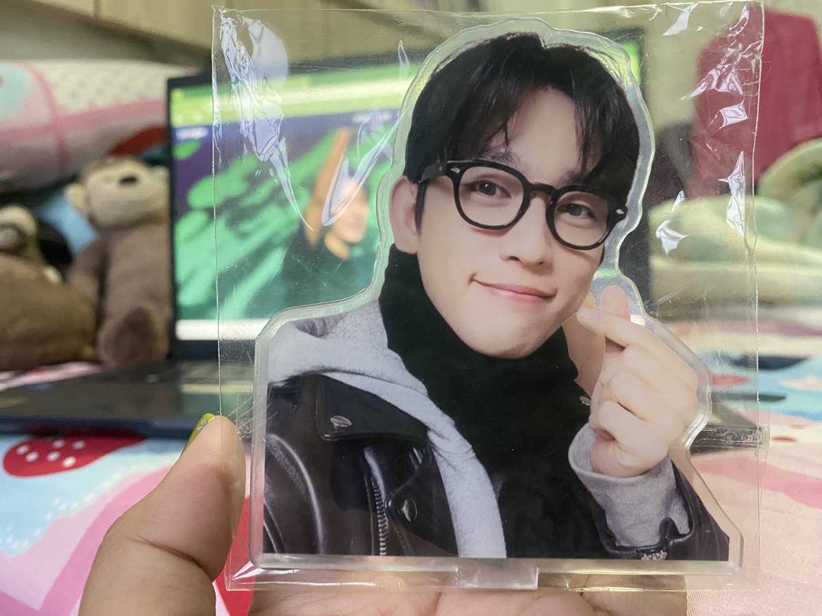 ttonpalm1994's tweet photo. Happy birthday JINYOUNG 🩵

แจก สตด. 10ซม. ในรูป 1 ชิ้น 
ทายเลขวันเกิดปาล์ม 1-31 (ตอบคนละ 1 ครั้ง)
เมนชั่นเลขพร้อมแท็กด้านล่างค่ะ 

#ComingHomeToJinyoungDay
#JINYOUNG https://t.co/350WDL5wQa