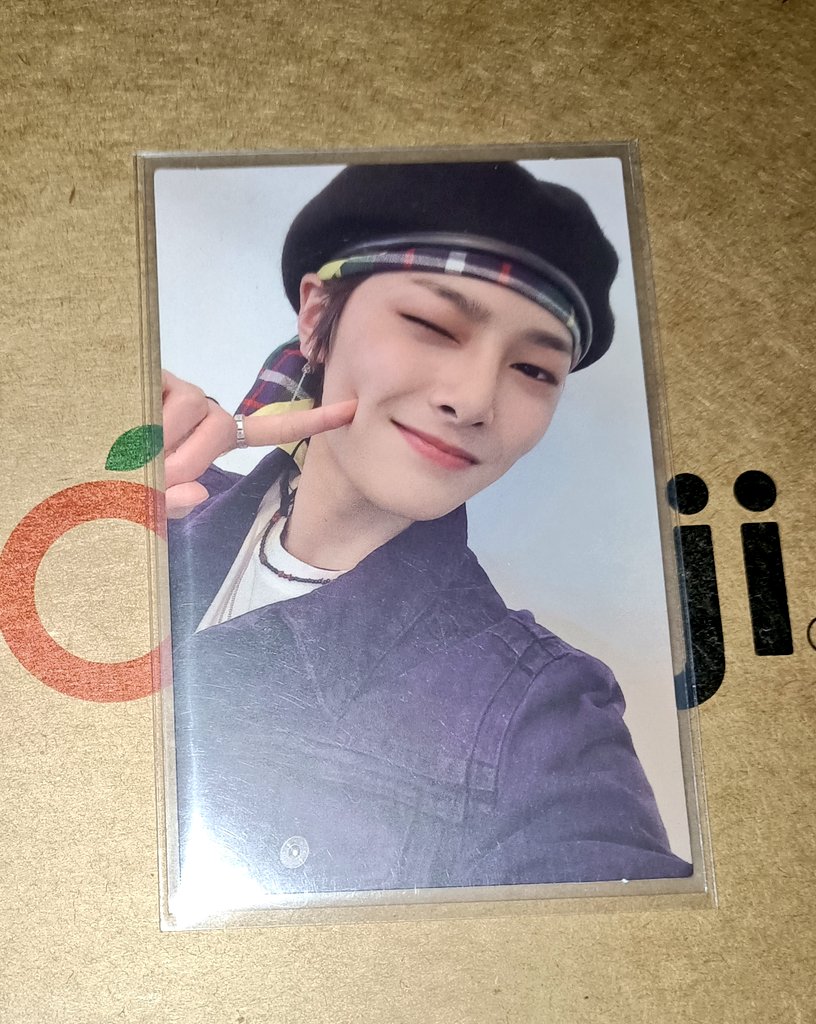 kwonhauls's tweet photo. 📢 PAUBOS SALE !

wts lfb stray kids skz ph

~ jeongin i.n go live limited ver pc
        ╰ ₱220

— onhand &amp; in good condi 
— bought this originally for 400
— payo /3 days dop with nrdp
— reply /dm to claim

t. skz bang chan lee know changbin hyunjin han felix seungmin i.n https://t.co/v8MAIADbzV