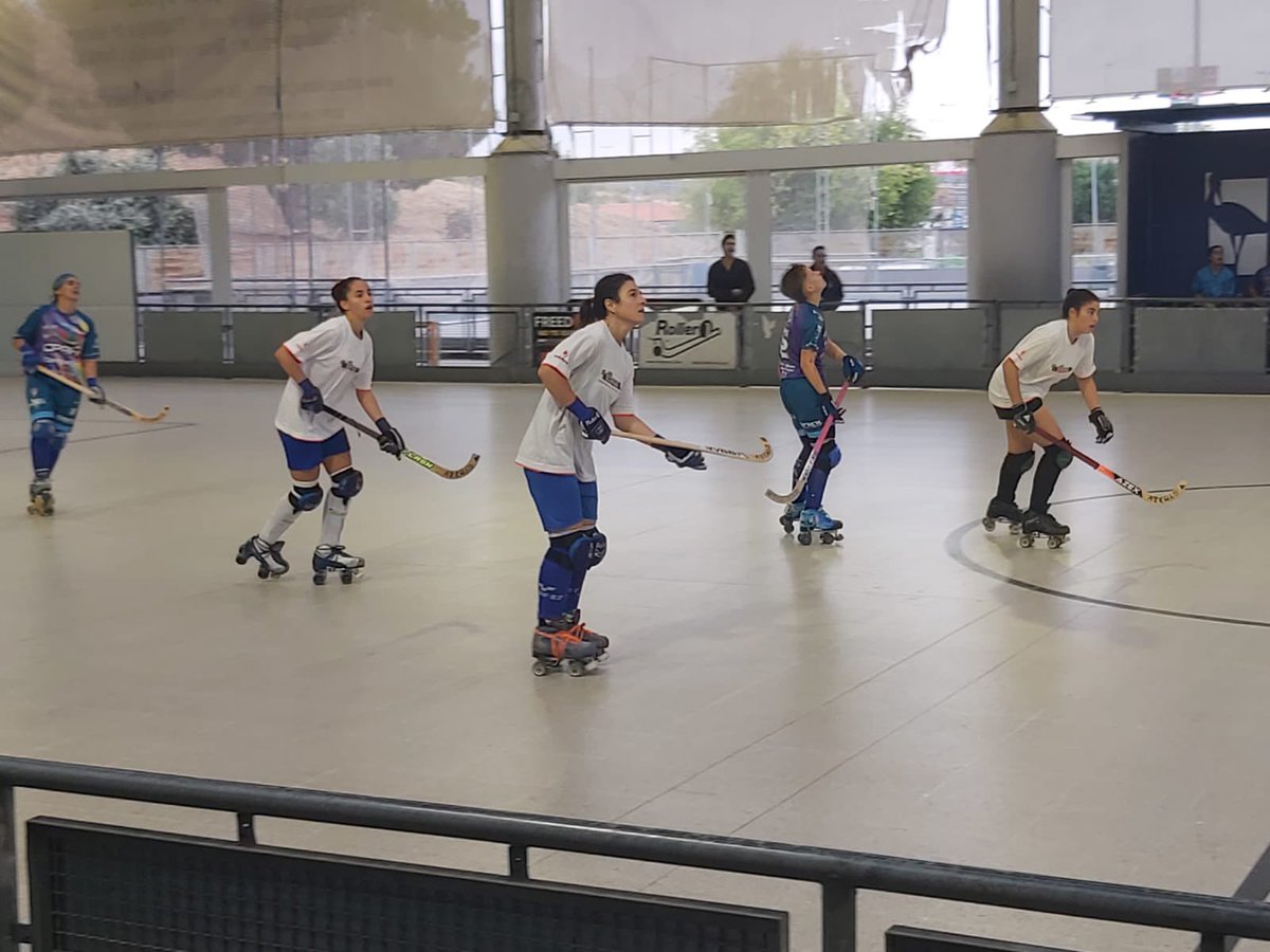 Club Patín Las Rozas (@cplasrozas) on Twitter photo Gran partido de pretemporada de nuestras chicas frente el #okligaf <a href="/AlcalaHockey/">@IMAN SERROUKH ALCALÁ HOCKEY</a>
<a href="/FedPatinaje/">RFEPatinaje</a>
<a href="/FMPatinaje/">Federación Madrileña Patinaje</a>
<a href="/bodegasmuga/">Bodegas Muga</a>
<a href="/LenovoES/">Lenovo España</a> Gran partido de pretemporada de nuestras chicas frente el #okligaf <a href="/AlcalaHockey/">@IMAN SERROUKH ALCALÁ HOCKEY</a>
<a href="/FedPatinaje/">RFEPatinaje</a>
<a href="/FMPatinaje/">Federación Madrileña Patinaje</a>
<a href="/bodegasmuga/">Bodegas Muga</a>
<a href="/LenovoES/">Lenovo España</a>