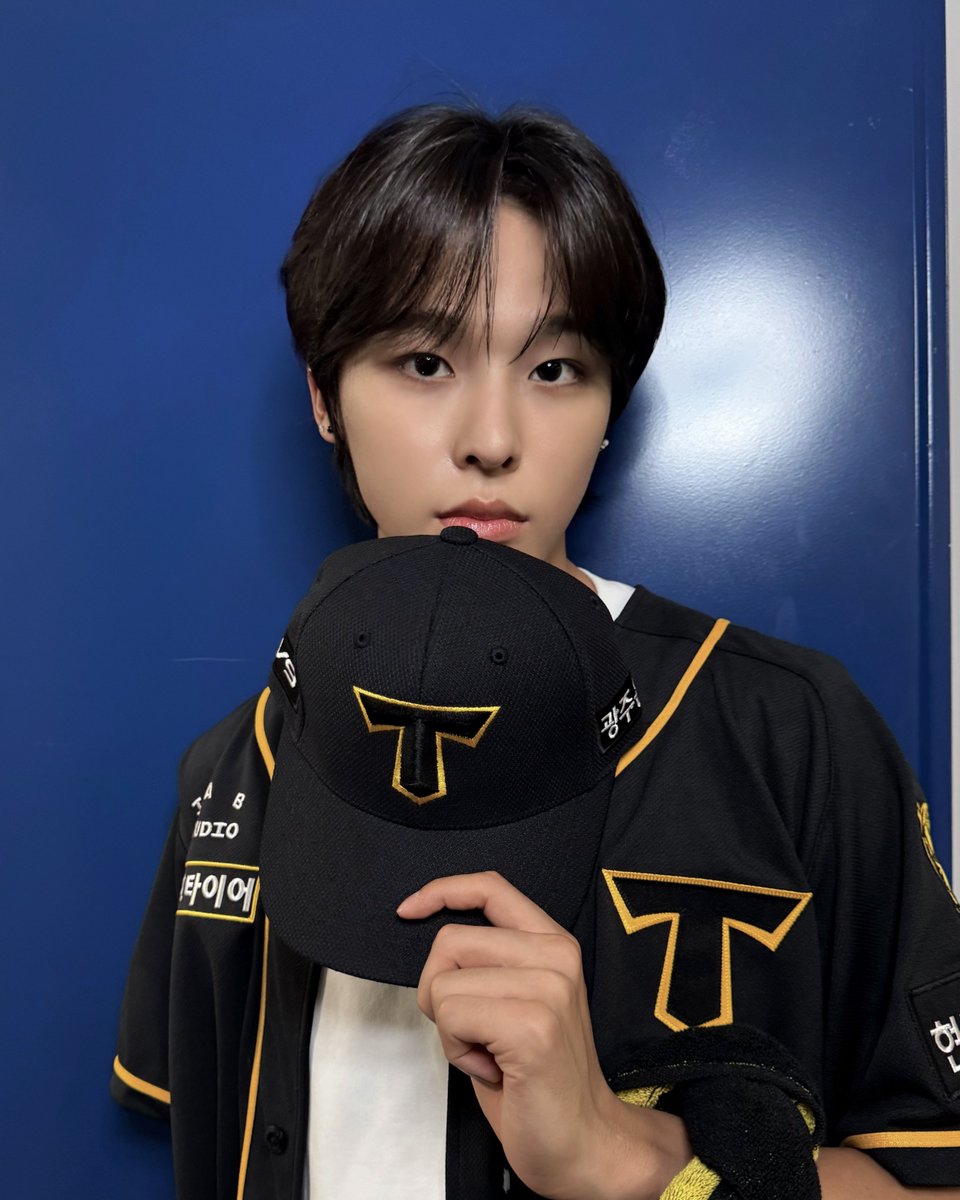 ⋆.˚✮..⚾ #RIKU #리쿠 #リク #NCTWISH