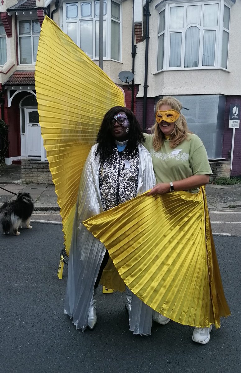 londonplay's tweet photo. Things you can do on a street when the cars stop #217: build and decorate a fabulous zero emissions Karnival Kart and parade it down the middle of your road!  #CarFreeDay #SwapCarsForSpacehoppers https://t.co/lbF6WE8eNX
