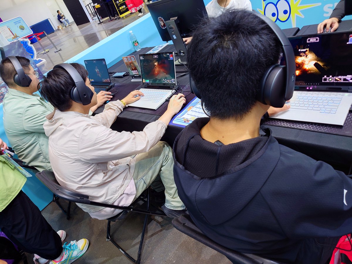 BiohazardClubCN's tweet photo. The two-day G-Fusion 2024 Beijing event is officially over. Free key chains were all given out. Thanks for everyone who came by and played @WMOgame Demo!
https://t.co/ahRAtg2IbH https://t.co/w5JkRVYgdx