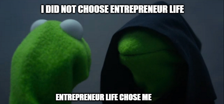 MaithreyeM's tweet photo. WHY did you become an entrepreneur? 

My answer is simple, I became an entrepreneur to change MY life. 

Life threw entrepreneurship my way, &amp; entrepreneurship throws me way off everyday (in the best way)

So here we are (almost) a year later. 
#entrepreneurship #miraclemaithreye https://t.co/7zqCFROwvx