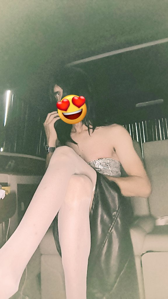 Nyna 💋 (@olgunapi06) on Twitter photo VIP araçta gezintiye çıktık VIP araçta gezintiye çıktık