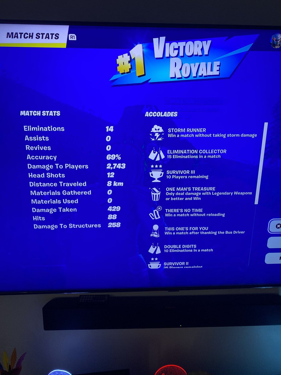 DubSh0t's tweet photo. I been killing it lately! #fortnite #dubsfordays https://t.co/AbUitDDS19