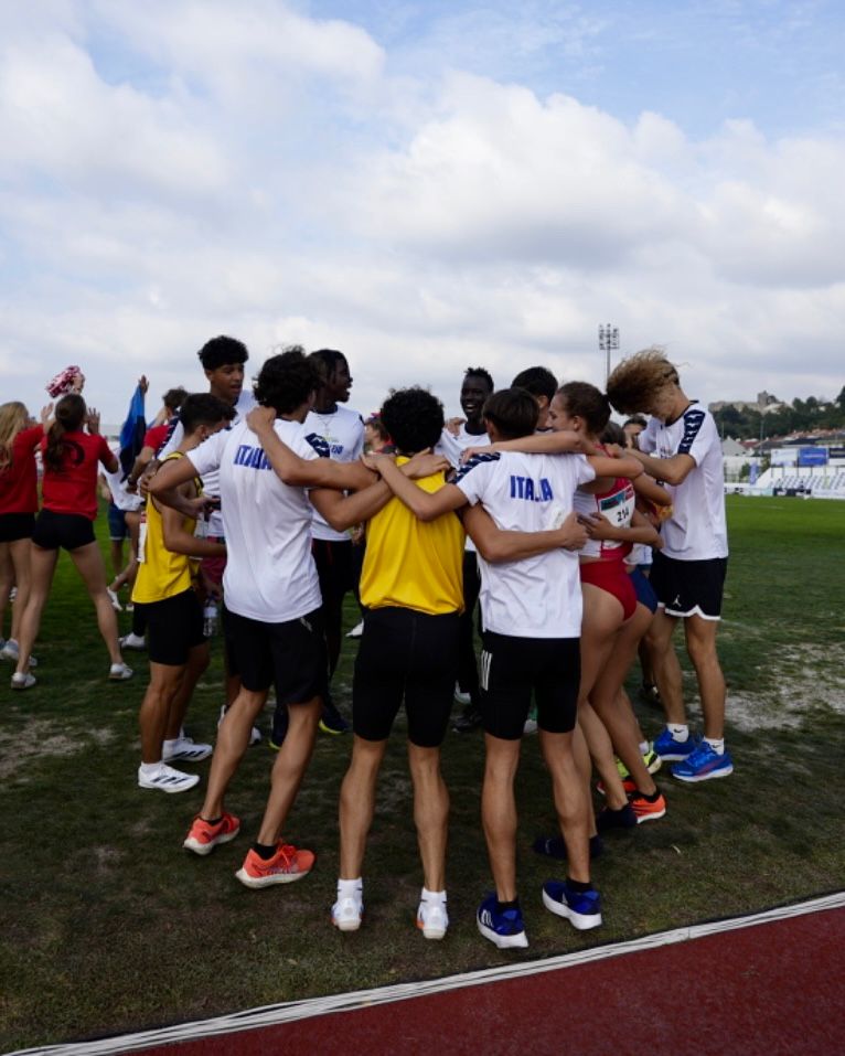 EuroAthletics's tweet photo. Congratulations to Team Lazio 🇮🇹 who won the Final B of the #DNAPombal! 🤌

Team work really does make the dream work! 

#AthleticsWithAttitude
