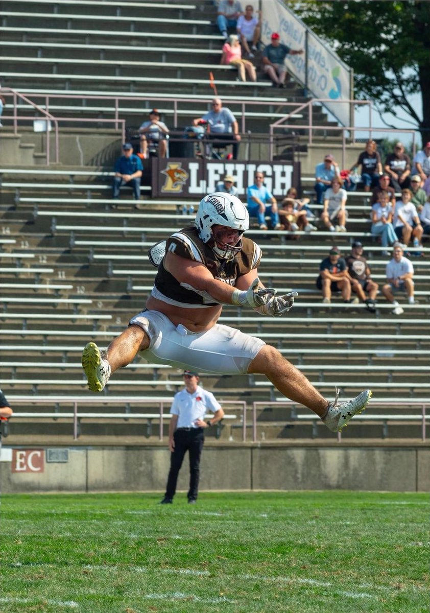 Today’s Vibe🕷️

#VictorySunday 
#GoLehigh⛰️🦅