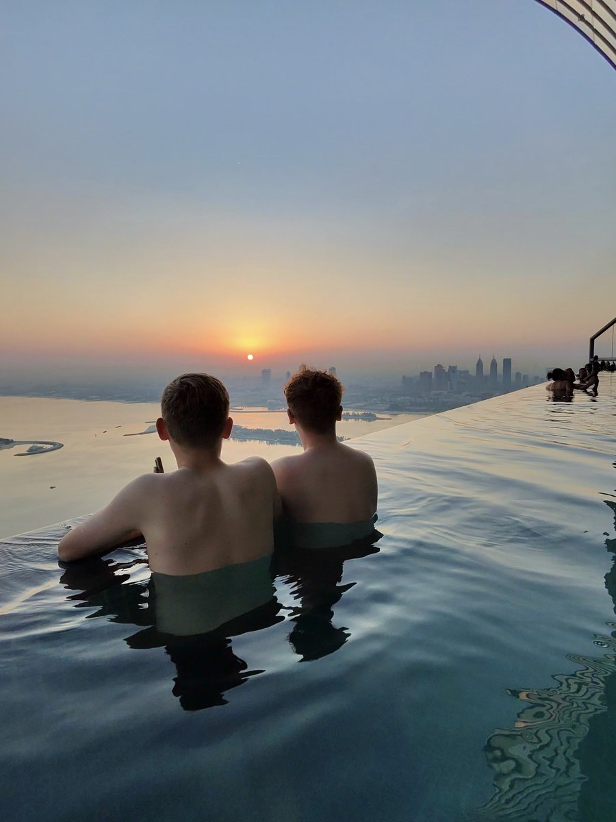 JackJPFootball's tweet photo. No football for me this weekend. Away in #dubai for a surprise birthday trip for @tomiifn back next week for the #ejaleague #stanwayrovers #JP10 https://t.co/mLgqZxFdb4