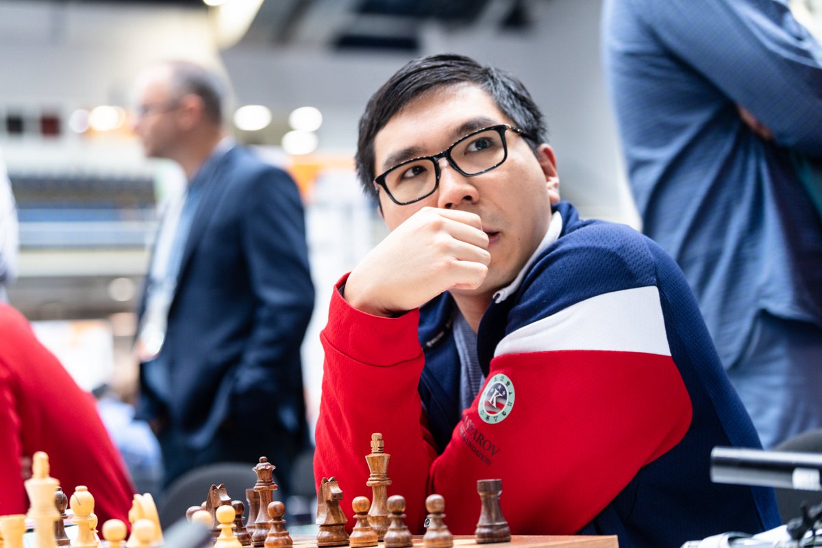 PhotoChess tweet media