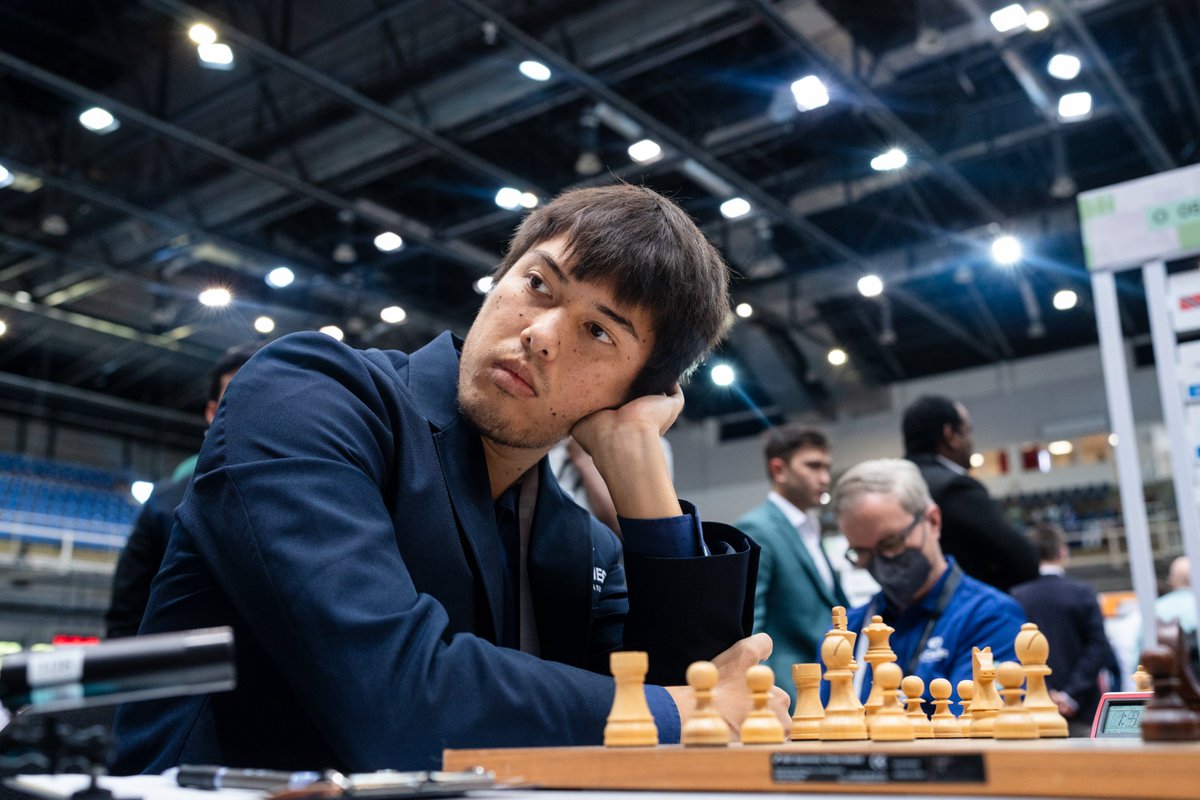 PhotoChess tweet media