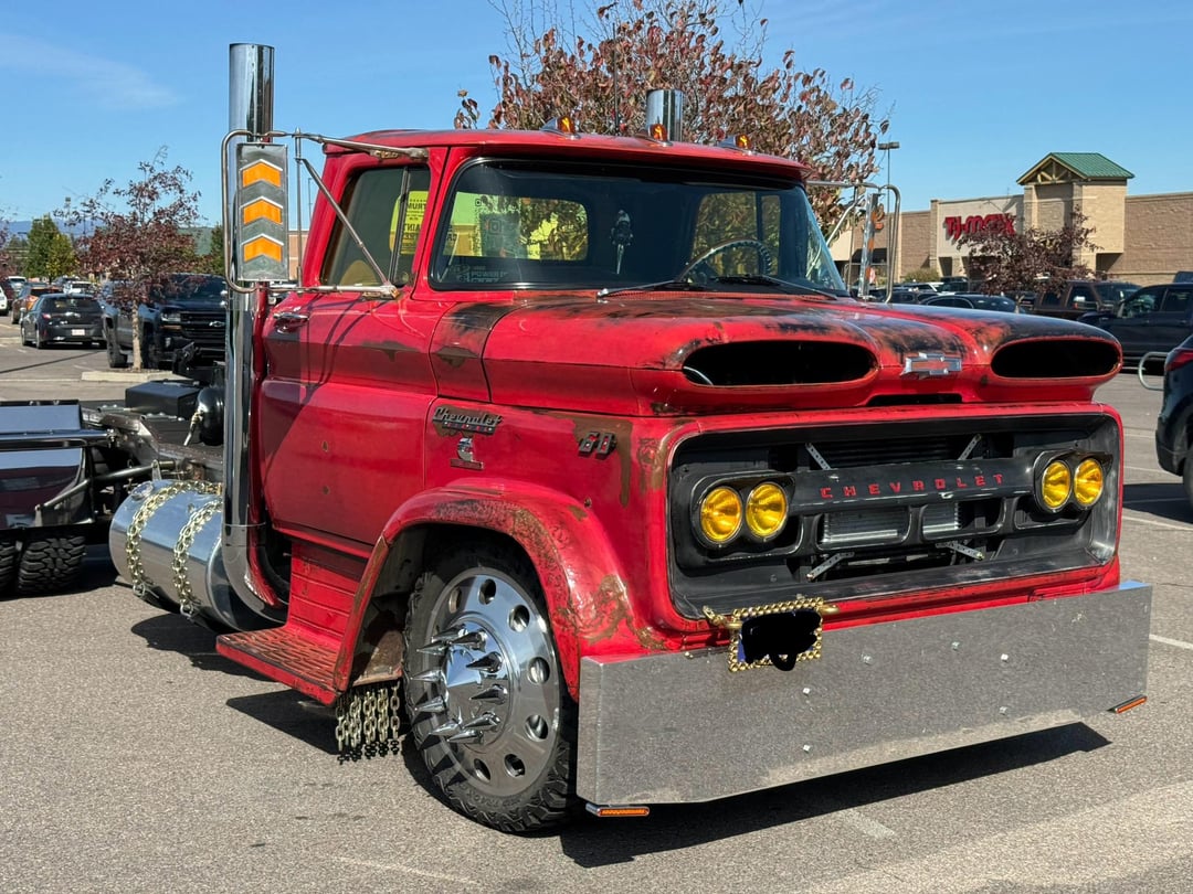 evshift's tweet image. The squarest body
 
evshift.com/306600/the-squ…
 
#AwesomeCarMods #CarModifications