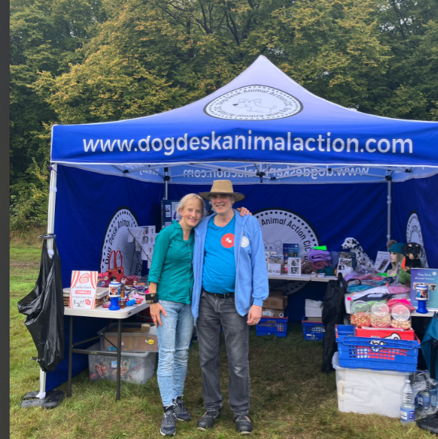 DogDeskAction's tweet photo. #dogfest Team Knebworth 2024 are packing up & getting ready for home
Big thank you to all the wonderful people & dogs who stopped & said hello
Special thanks to our awesome volunteers Kim, Lisa & Hel & our special guests Harry & Titania x
Hope to see you all next year friendsโค๏ธ
#dogsofx #dogs #dog #festival
