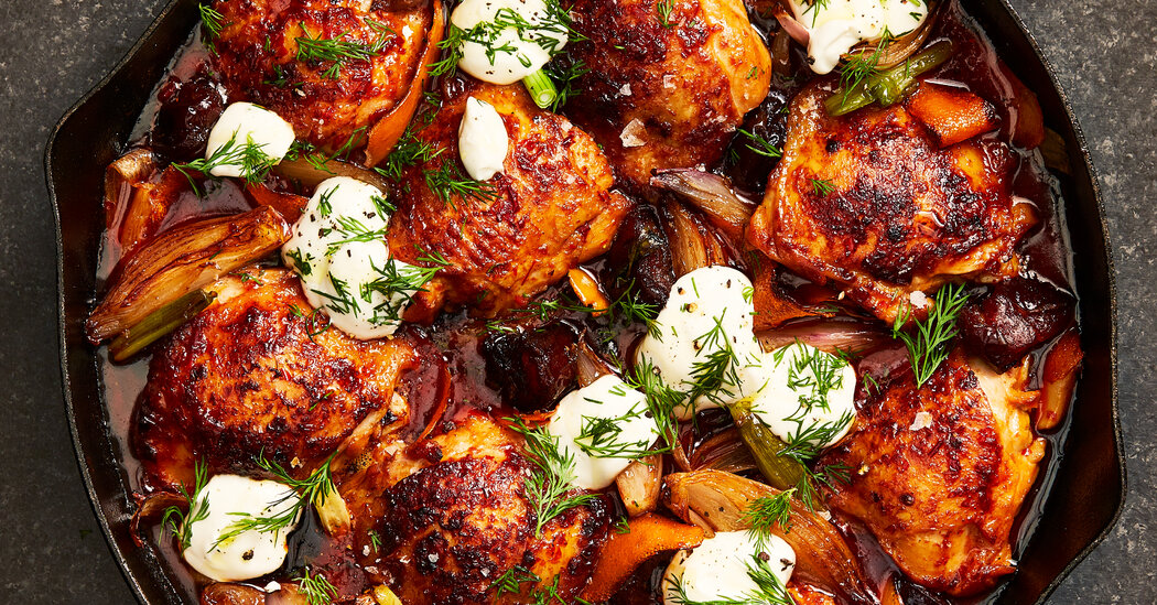 WorldFoodCritic's tweet photo. Pan-Seared Chicken With Harissa, Dates and Citrus https://t.co/anyMOWiftf https://t.co/FEDlpUTjUK