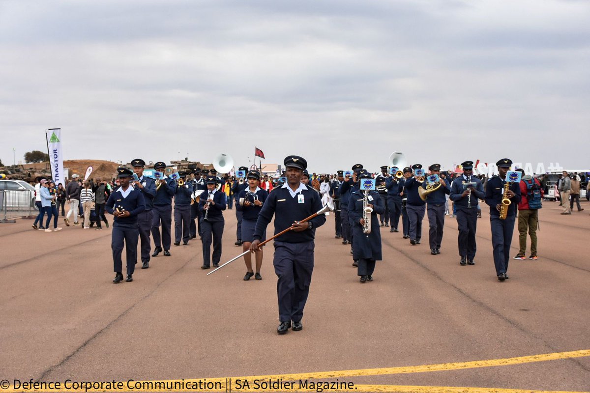 SANDF_ZA's tweet image. #MODMV, Ms Angelina Motshekga views aerial acrobatics displayed by #SAAF military aircrafts at the #AAD2024  airshow in Air Force Military Base in PTA. Africa’s largest aerospace exhibition, trade and airshow closes its curtains on 22 September 2024.