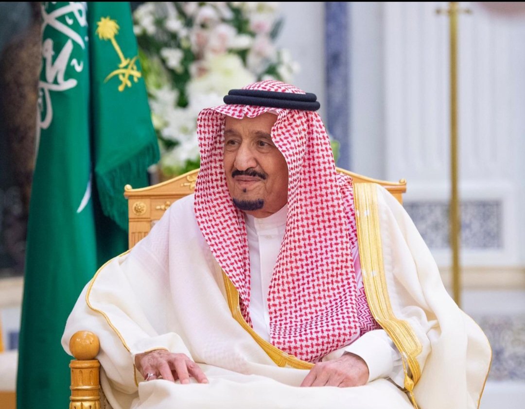 aahmari_ali's tweet photo. كل عام و مليكي و وطني في عز و شموخ
#اليوم_الوطني_السعودي94 
#نحلم_ونحقق https://t.co/6KuX7ANe96