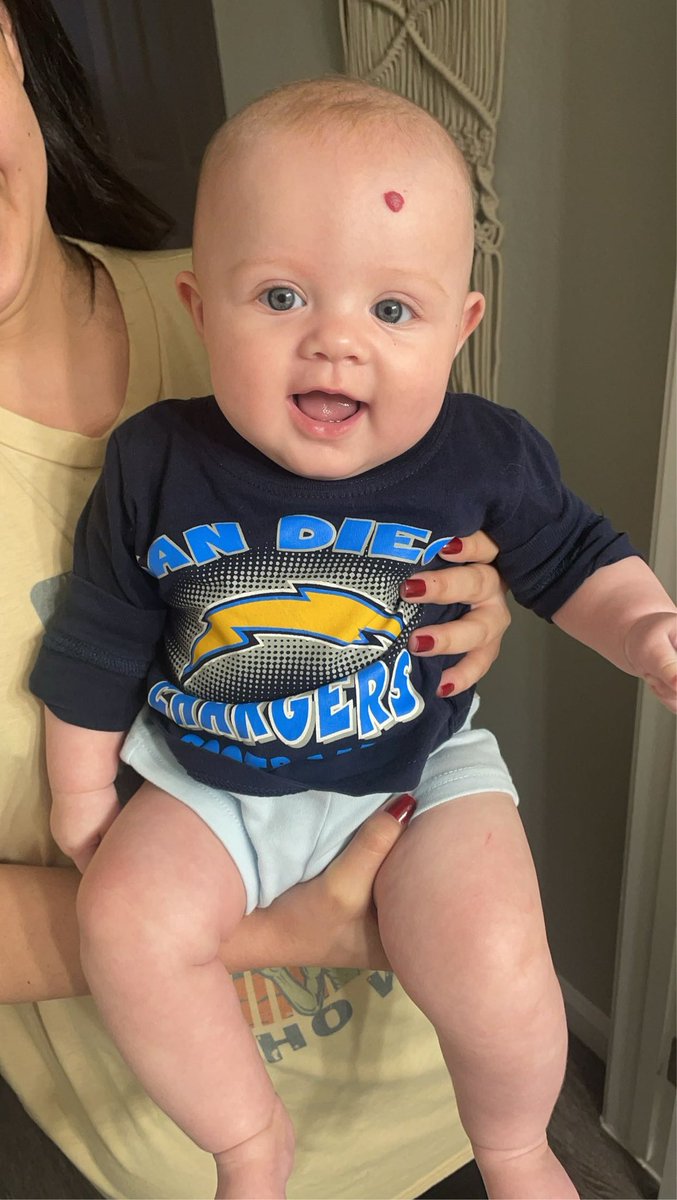 Harper says BOLT UP! ⚡️⚡️⚡️ <a href="/chargers/">Los Angeles Chargers</a>