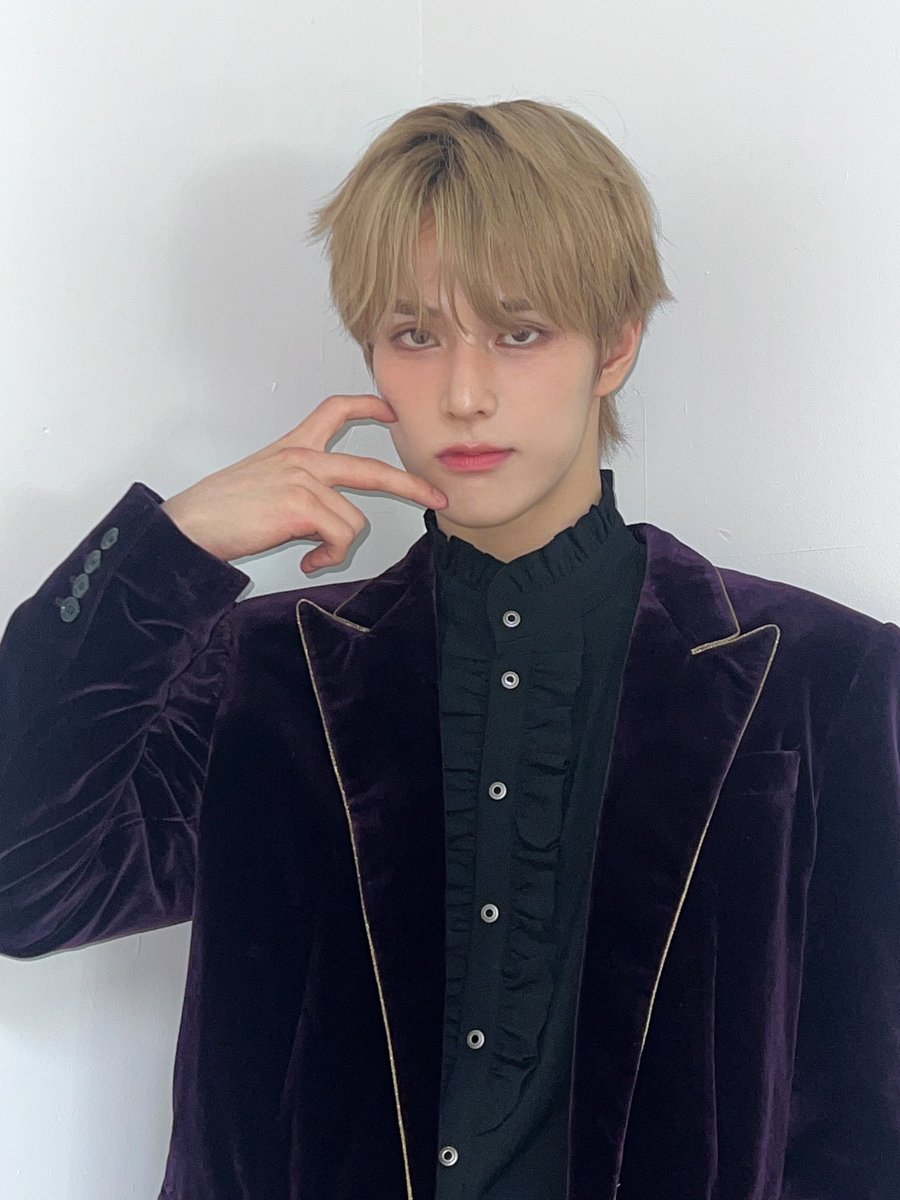 xikers_official's tweet photo. [#진식] 보라보라야
💙함랑함둥💙
#xikers #싸이커스 https://t.co/bJVeT3Ft7Q
