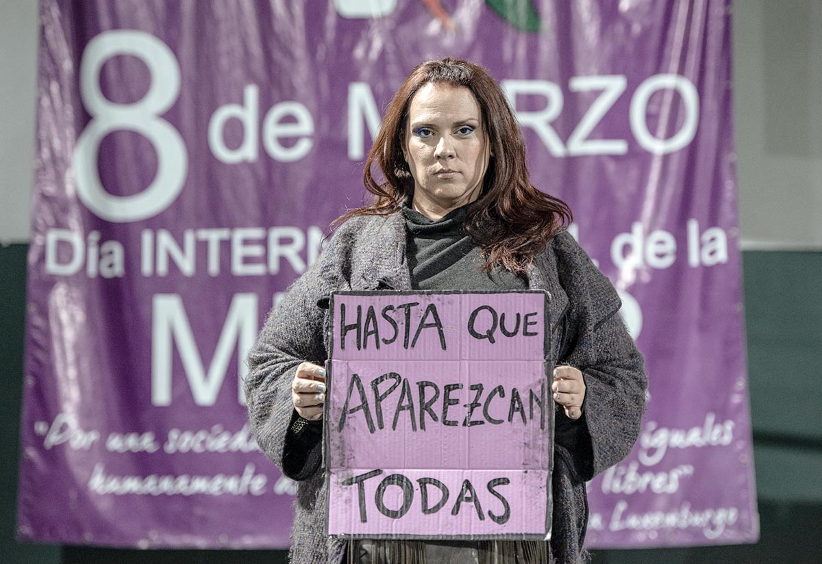 📰Con Florencia Guimaraes, presidenta de La Casa de Lohana y Diana: «Vivimos en una sociedad extremadamente hipócrita»

🖋️ <a href="/solesolela/">Sole Castro Lazaroff</a>
📸 Diego Vila

#mundo

brecha.uy/vivimos-en-una…