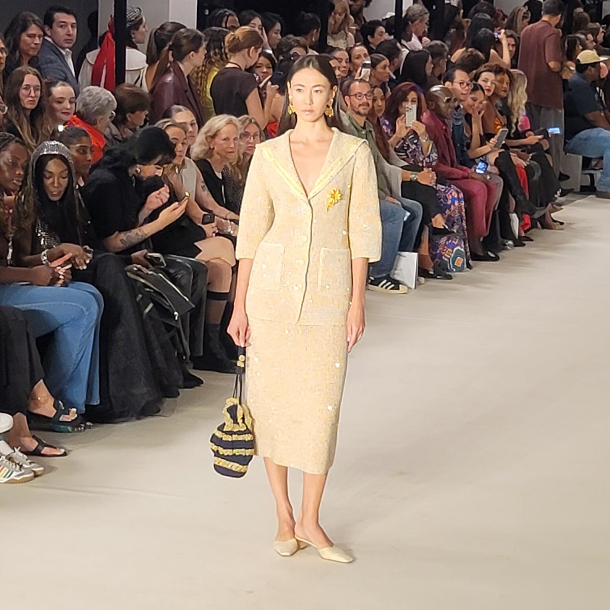 Tulip n' Room presented by Global Fashion Collective SS25 New York Fashion Week. Tulip n' Room, based in New York, is the creative vision of designers Xinyu Zheng and Dairu Ren, who express their narrative through exquisite handmade clothing. #NYFW #fashion #fashiondesigner