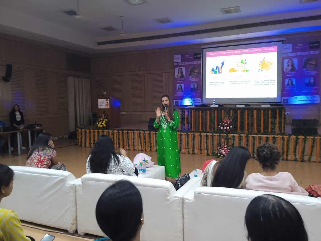 DigvijayHoPE's tweet photo. Thank you to all the incredible women  participants who unlocked the power of financial independence and empowerment today with @LXMEofficial & @wicciindia today.
The journey to financial freedom starts here! #MAYA #FinancialIndependence 

@SharmaAkarshika @UrzChetan @Anant__Prakash @PritiRathiGupta @archanasinghphd @RidhiKD @nsitharaman