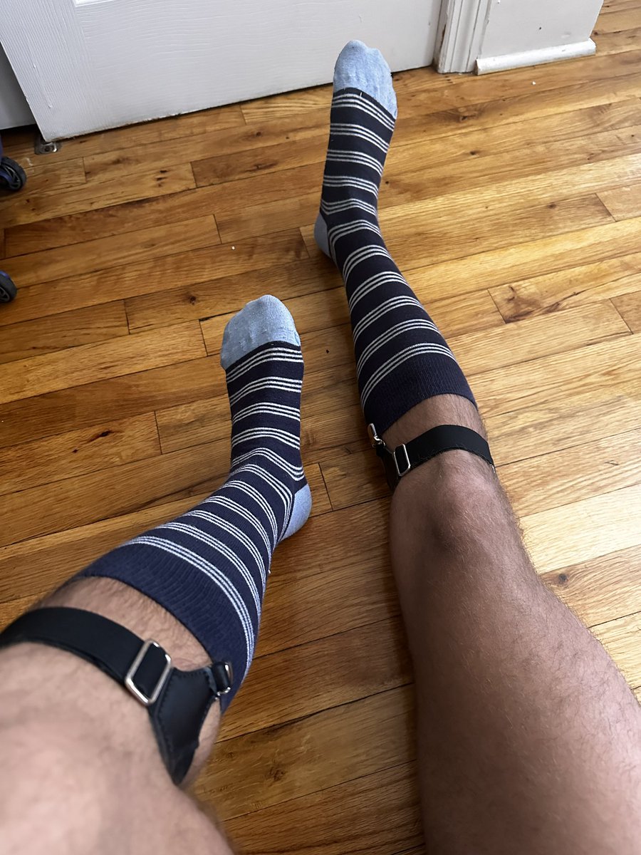 kinkypocketgay's tweet photo. Wearing some J Crew dress socks today #dresssocks #sockgarters https://t.co/1KQJGVgUBT