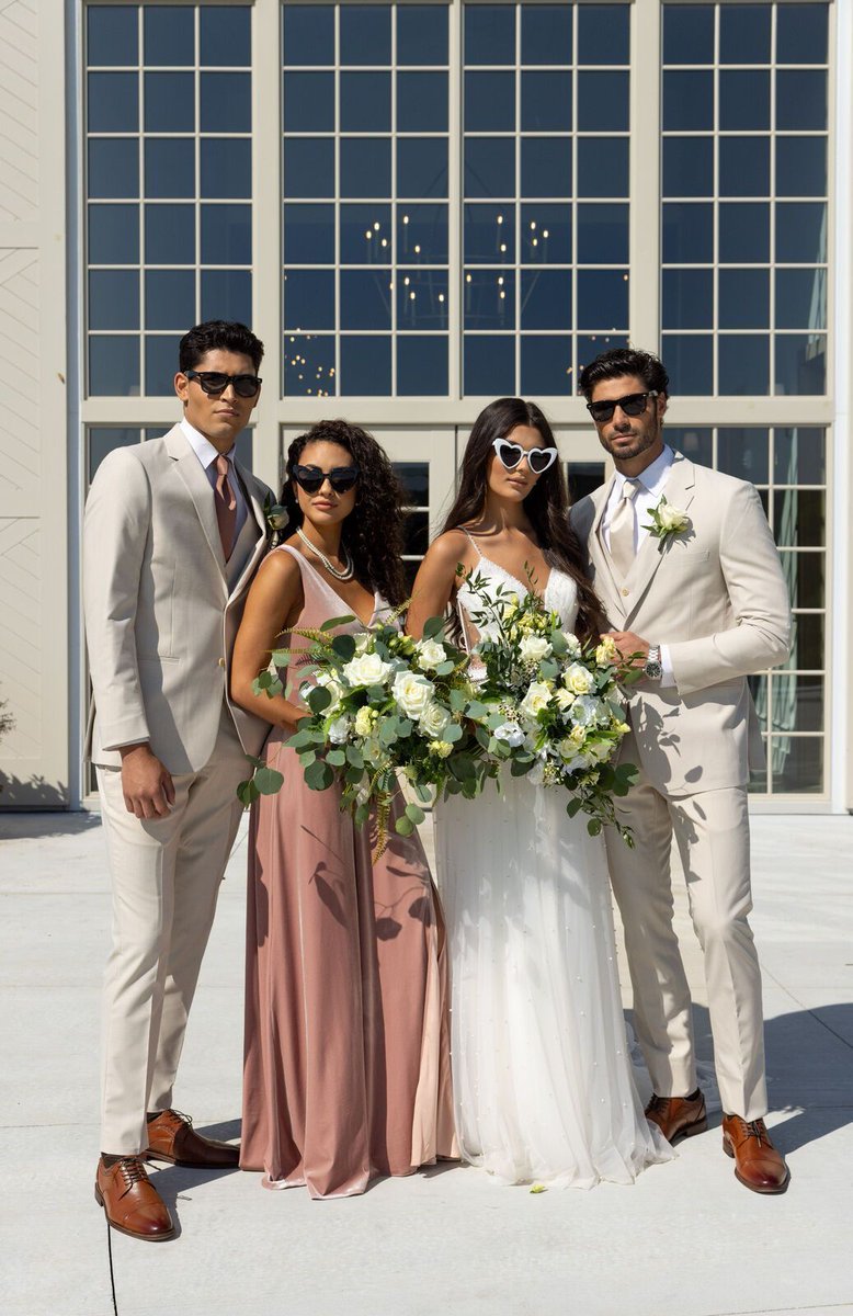 SMH_ATELIER's tweet image. "Renting a custom tan suit from Sean M Horton Atelier for your wedding day: Because even if the weather's hot, your style should be even hotter! 🔥💍👔 #TanSuit #WeddingStyle #SeanMHortonAtelier"