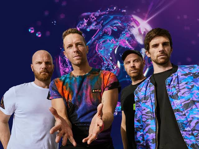 Warlock_Shubh's tweet image. Coldplay cancels concert in Bengaluru after fans asked them to sing in Kannada