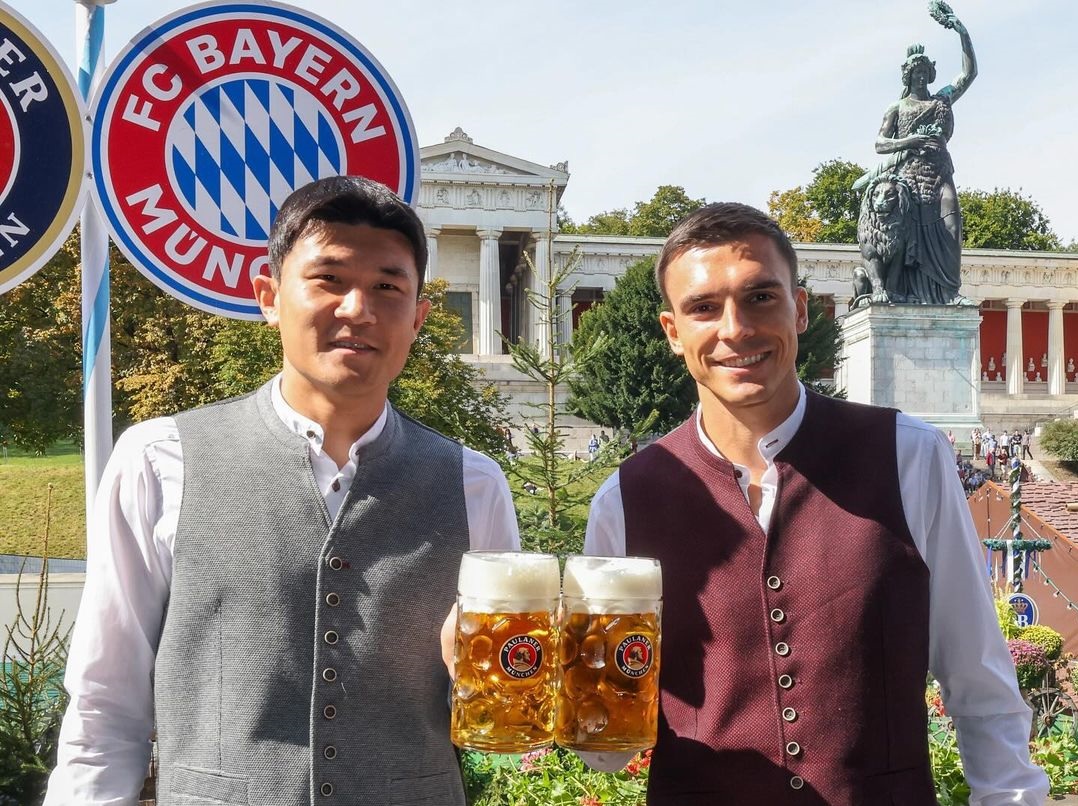 Sebastian tweet media