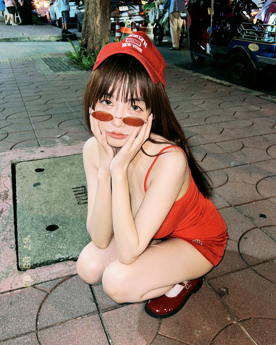 บรรทัดทอง🍻 https://t.co/4CanjSkz9a
