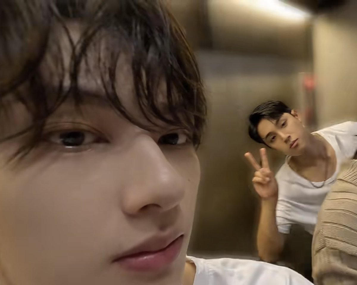 moontomeetyou's tweet photo. 🐱🐶 https://t.co/HEq0Q1iyFz