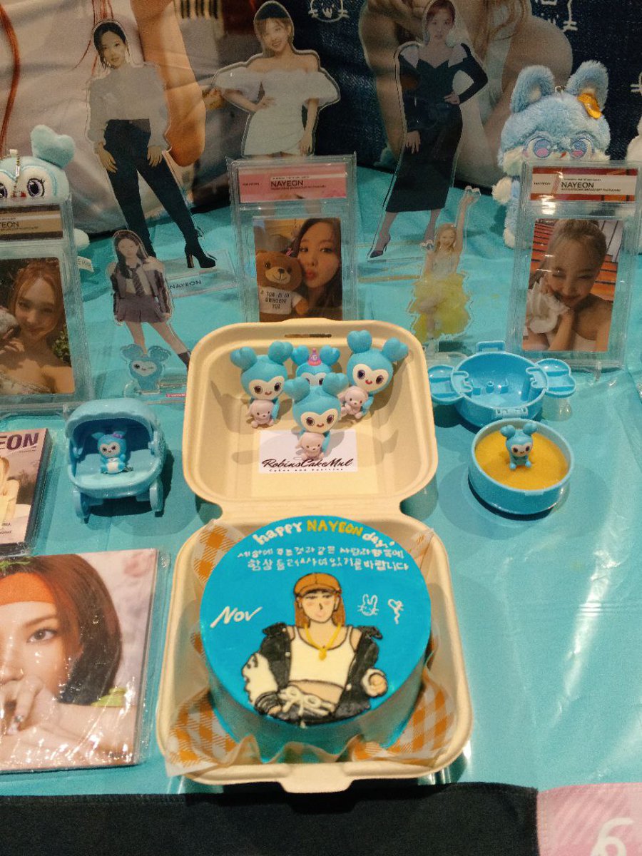 2ice_k's tweet photo. Happy Nayeon Day!🐰💙

#T9PNayeonCSE2024 #HappyNayeonDay https://t.co/RAkjxiCPTe