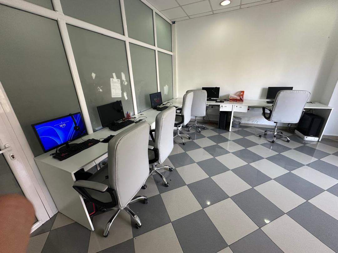 mahi_0070's tweet photo. Enjoyed my time at the premium lounge in Algiers. The relaxing atmosphere and there is also helpful staff made the visa application experience pleasant. @SpainMFA @MAECgob #VisaServicesByBLS https://t.co/5ye4247ciN