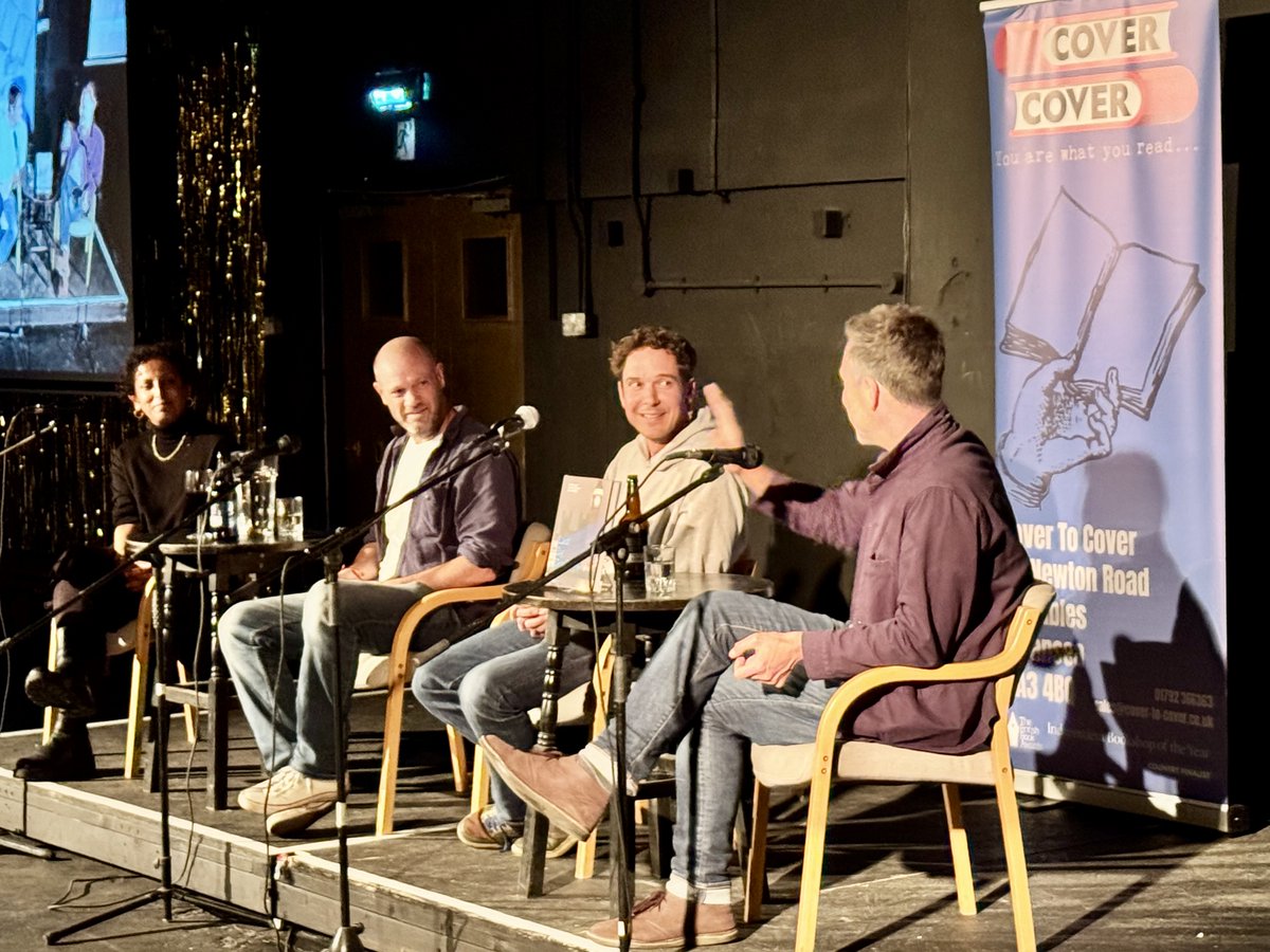 CovertoCoverUK's tweet photo. Big thanks to @ByDonkeys for a great event on Friday night. And to our brilliant audience with some excellent questions.

Special thanks to @VolcanoUK  for their forbearance, @ProfAnnJohn for a masterclass in chairing, and @publicityhannah for sorting.

Well done Swansea! https://t.co/fDWd0POUx2