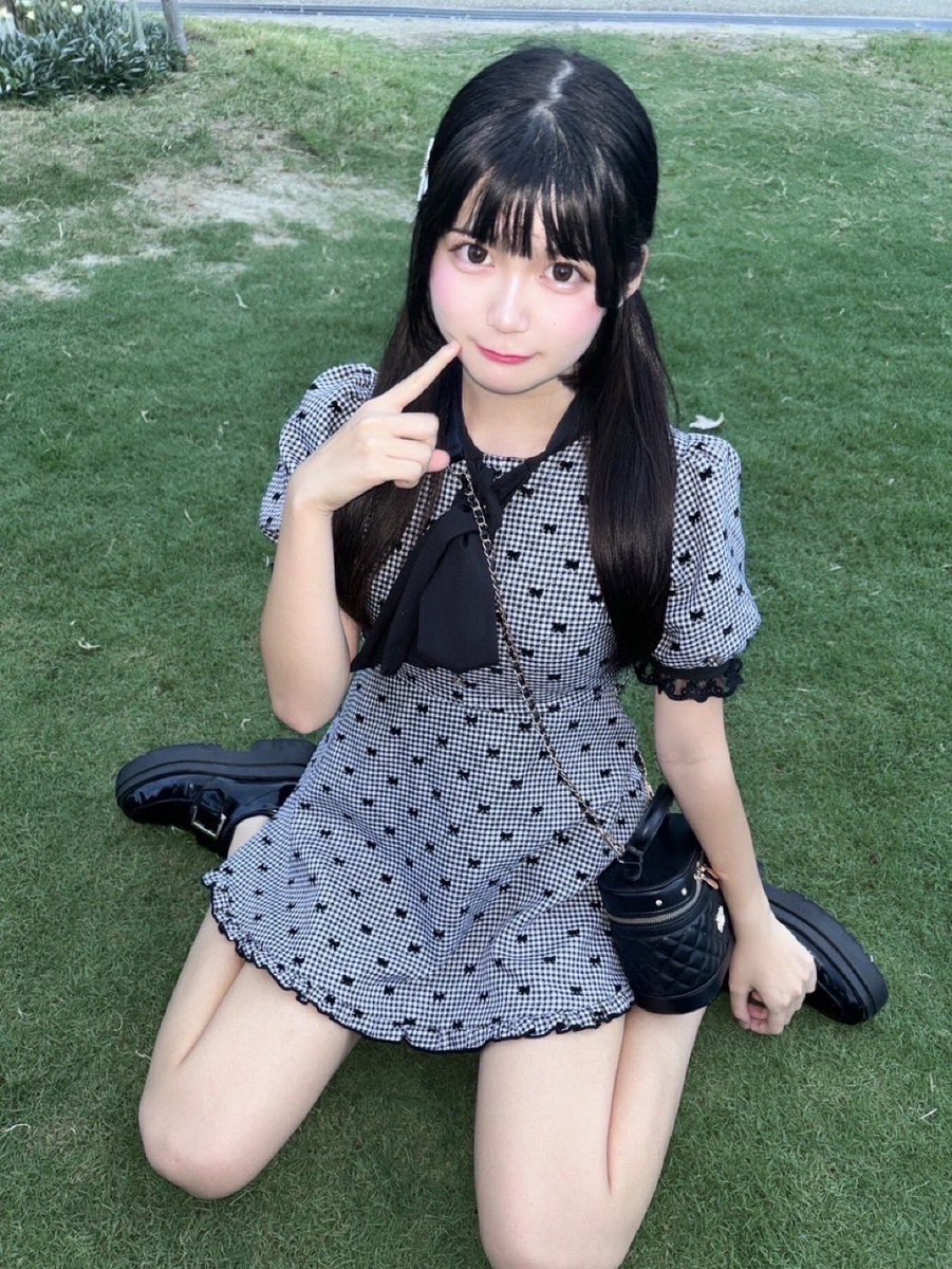 もえ♪　ファミリア　2枚 ⠀ ＼＼ メンバー2人目 解禁 ／／ ୨୧┈┈┈┈┈┈┈┈┈┈┈┈┈୨୧