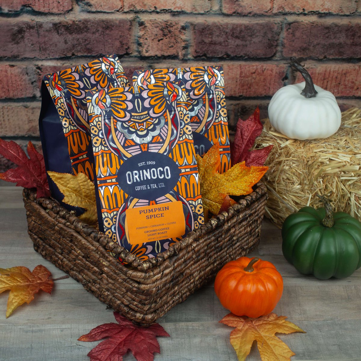 OrinocoCoffee's tweet photo. It’s officially autumn! Let the pumpkin spice flow! Happy First Day of Fall! #PumpkinSpice #Fall2024 https://t.co/9LMP6yyH2F https://t.co/JPhnIB8oGY
