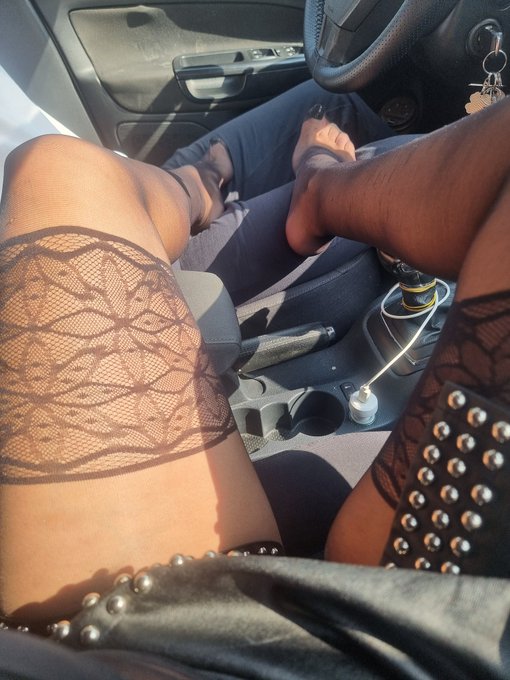 A stay in the mountains in a wonderful city in Romania, Brasov, fall madness in BDSM, ghosts not banished<a href="/tag/afterparty"class="tags"><span>#afterparty</span></a><a href="/tag/bdsm%D9%90"class="tags"><span>#bdsmِ</span></a><a href="/tag/femdomball2023"class="tags"><span>#femdomball2023</span></a>