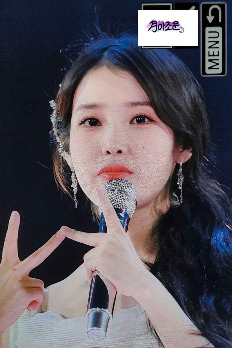 월아조운 tweet media